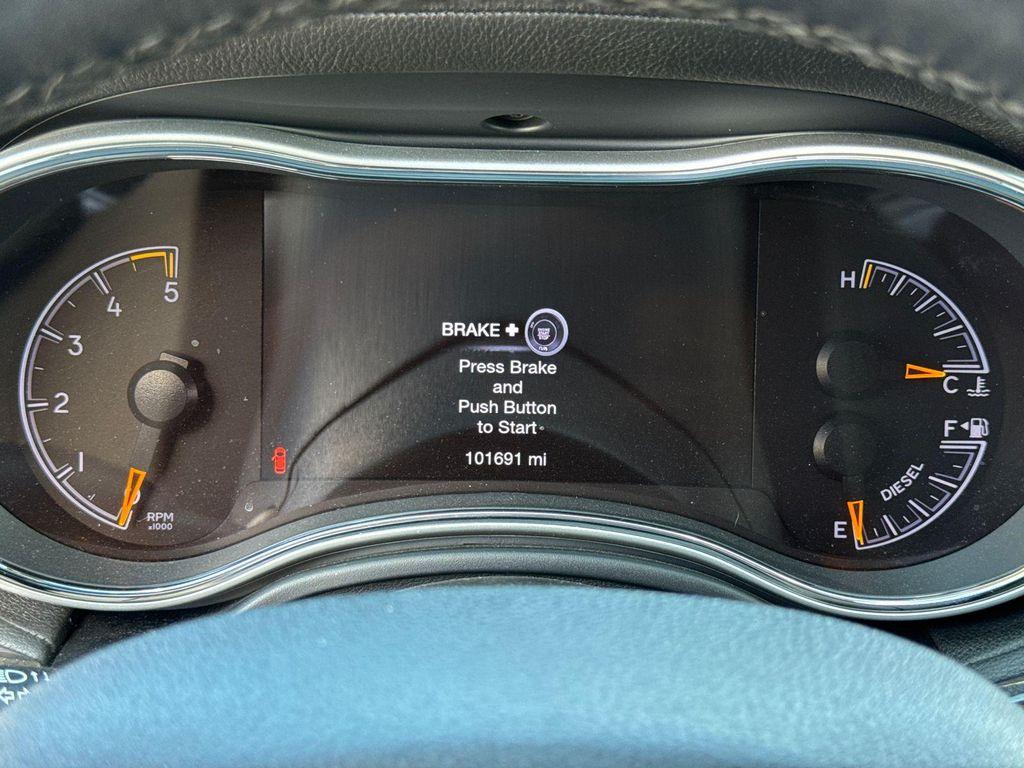 used 2016 Jeep Grand Cherokee car, priced at $14,995