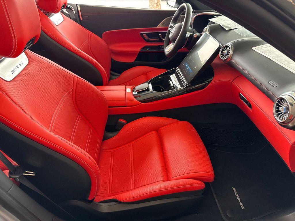 used 2024 Mercedes-Benz AMG SL 43 car, priced at $95,995