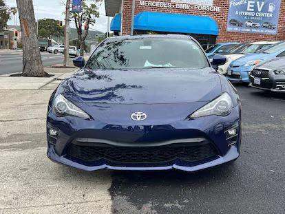 used 2018 Toyota 86 car, priced at $20,995