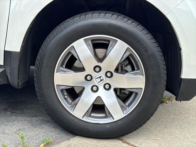 used 2013 Honda Pilot car, priced at $14,995