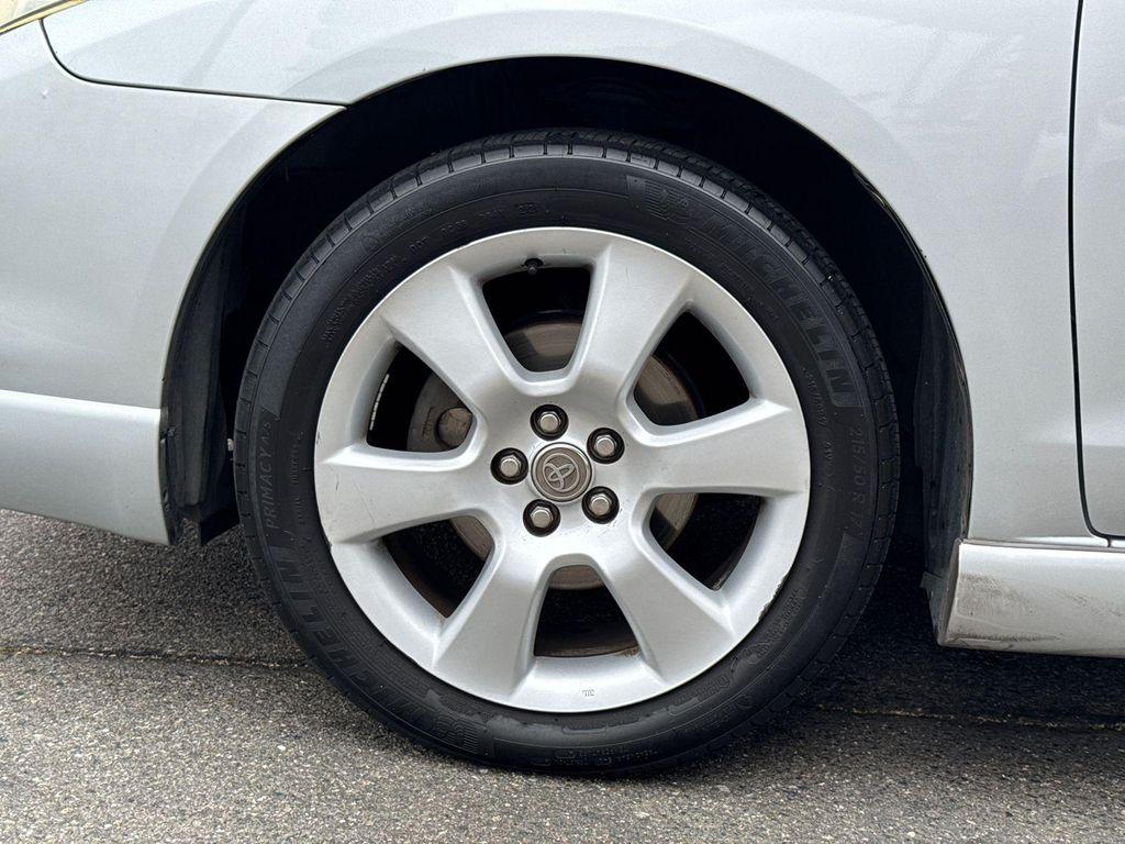 used 2006 Toyota Matrix car, priced at $4,995
