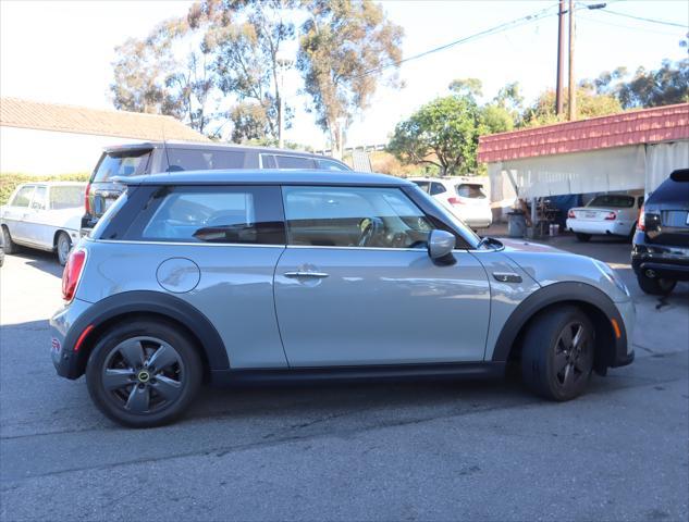 used 2023 MINI Hardtop car, priced at $21,995