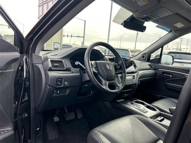 used 2022 Honda Pilot car, priced at $31,395