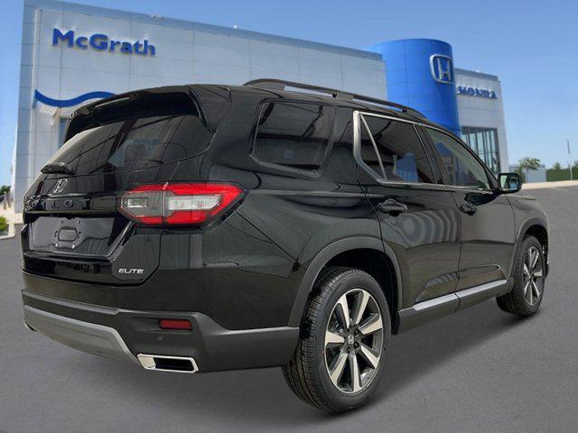 new 2025 Honda Pilot car, priced at $52,360