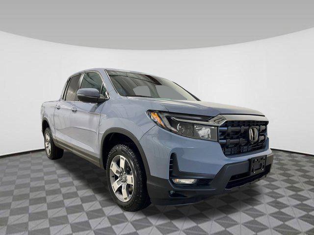 new 2025 Honda Ridgeline car, priced at $42,192