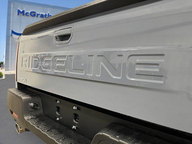new 2025 Honda Ridgeline car, priced at $42,192