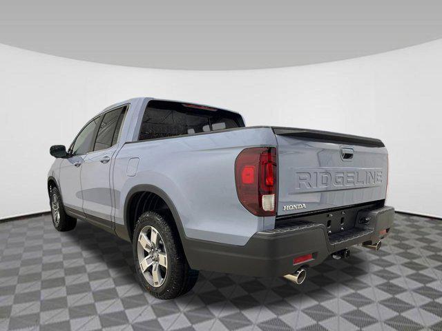 new 2025 Honda Ridgeline car, priced at $42,192