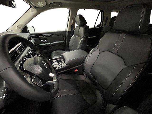 new 2025 Honda Pilot car, priced at $49,121