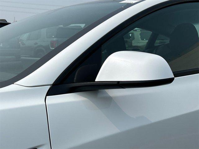 used 2022 Tesla Model 3 car, priced at $27,495
