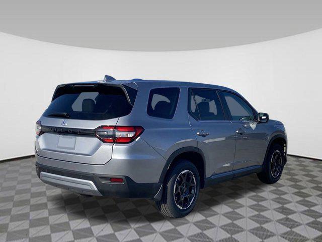 new 2025 Honda Pilot car, priced at $46,750