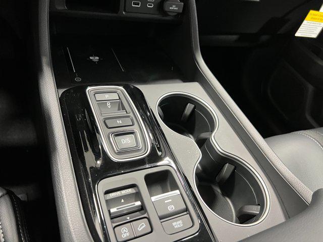 new 2025 Honda Pilot car, priced at $47,658