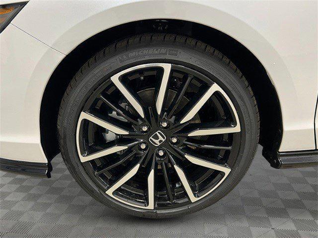 new 2025 Honda Accord Hybrid car, priced at $38,052