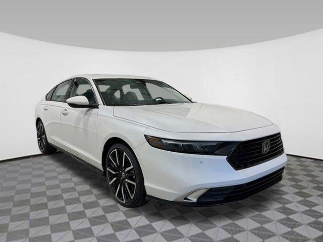 new 2025 Honda Accord Hybrid car, priced at $38,052