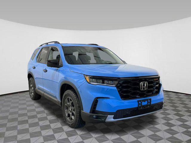 new 2025 Honda Pilot car, priced at $48,259