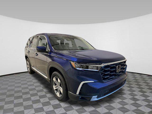 new 2025 Honda Pilot car, priced at $44,223