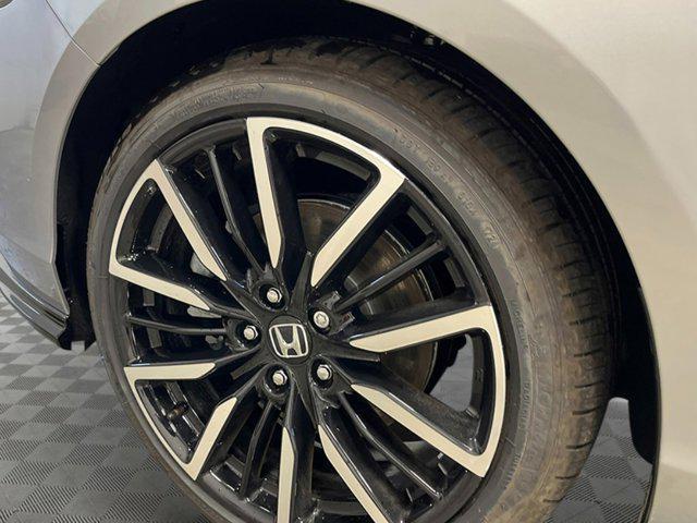 new 2025 Honda Accord Hybrid car, priced at $37,666