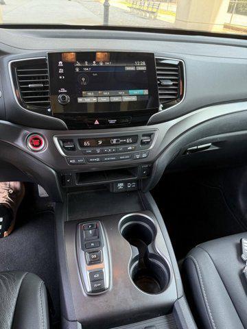 used 2021 Honda Pilot car, priced at $32,595
