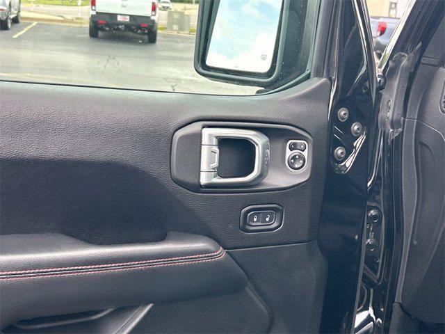 used 2019 Jeep Wrangler Unlimited car, priced at $30,995