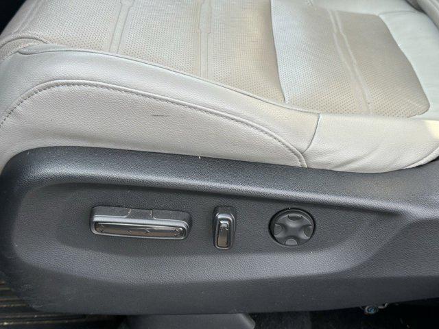 used 2022 Honda CR-V car, priced at $27,495