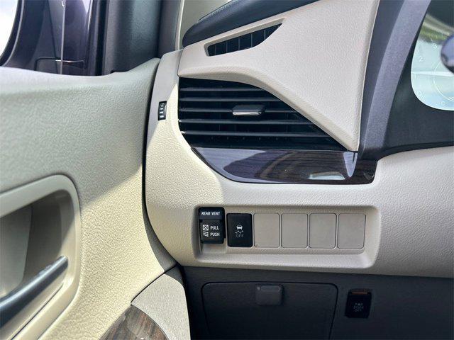 used 2019 Toyota Sienna car, priced at $26,295
