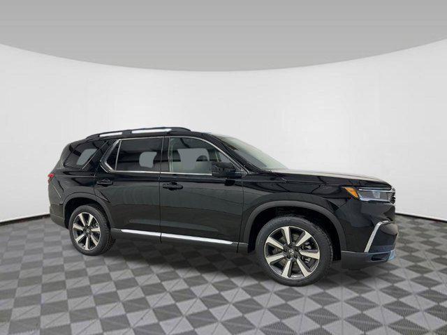 new 2025 Honda Pilot car, priced at $50,849
