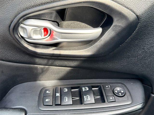 used 2016 Jeep Cherokee car, priced at $10,195