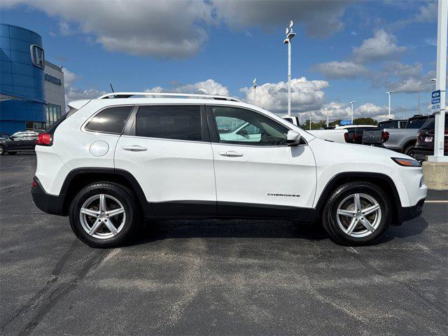 used 2016 Jeep Cherokee car, priced at $10,195