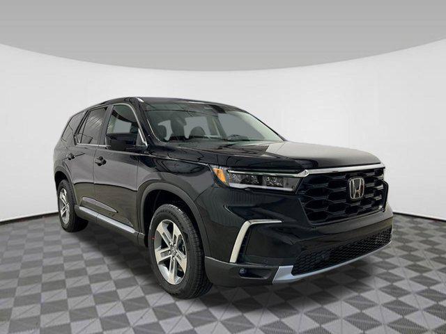 new 2025 Honda Pilot car, priced at $44,939