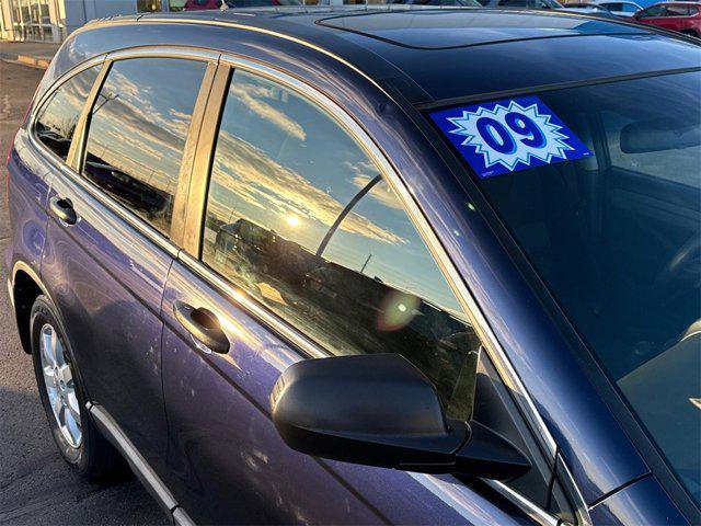 used 2009 Honda CR-V car, priced at $7,777