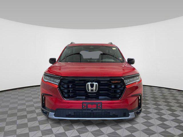 new 2025 Honda Pilot car, priced at $49,135