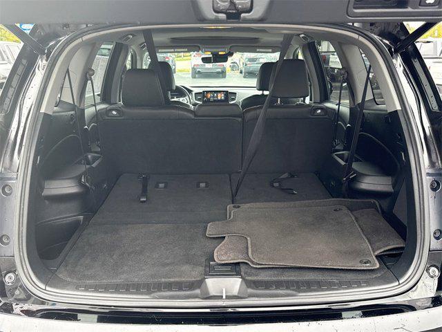 used 2022 Honda Pilot car, priced at $31,895