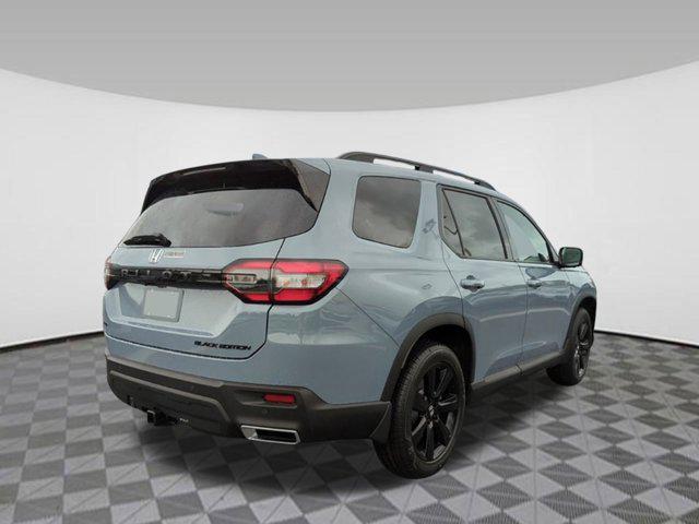 new 2025 Honda Pilot car, priced at $53,564