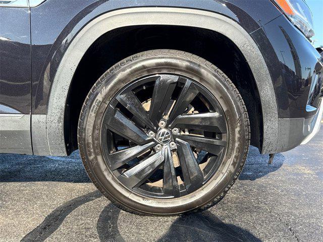 used 2020 Volkswagen Atlas Cross Sport car, priced at $19,995