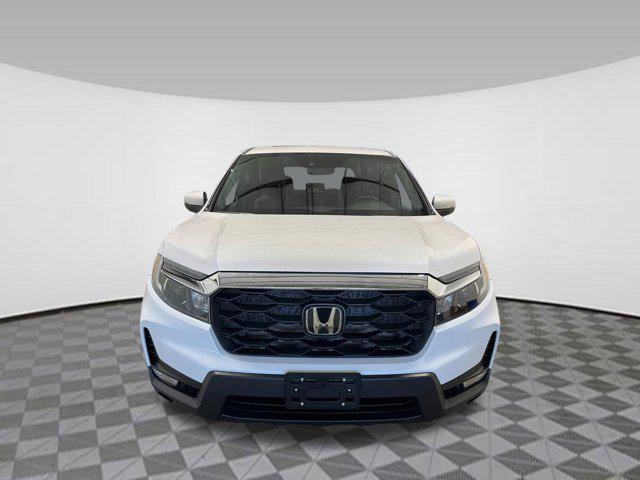 new 2025 Honda Passport car, priced at $42,385