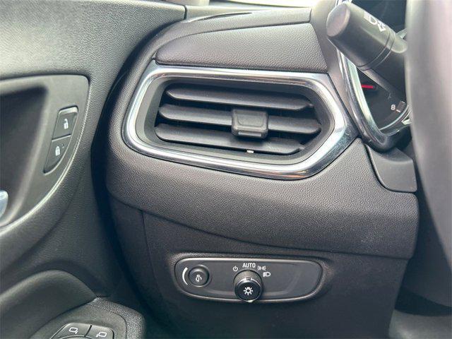 used 2022 Chevrolet Equinox car, priced at $22,395