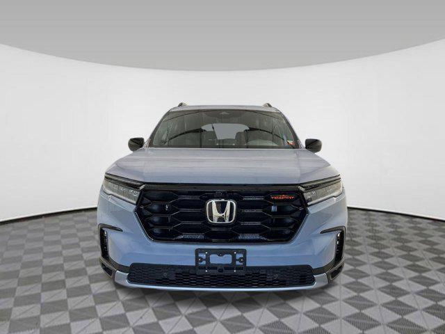 new 2025 Honda Pilot car, priced at $48,259