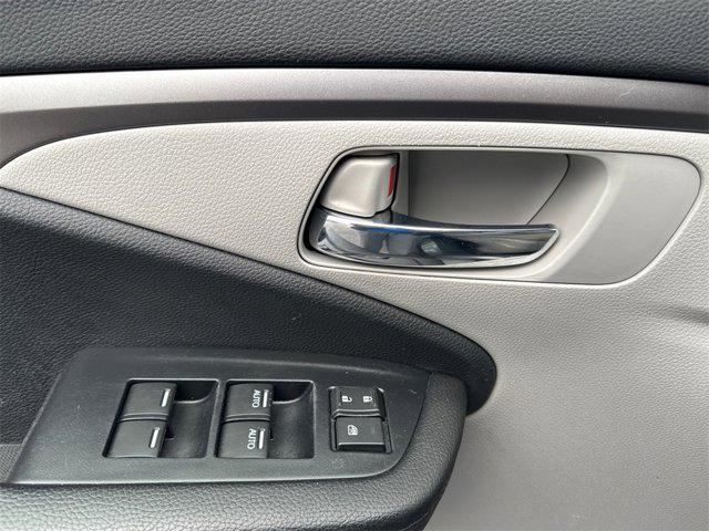 used 2021 Honda Pilot car, priced at $21,395