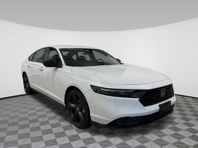new 2025 Honda Accord Hybrid car, priced at $35,417