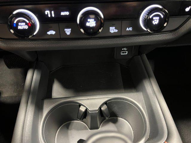 new 2025 Honda HR-V car, priced at $29,032