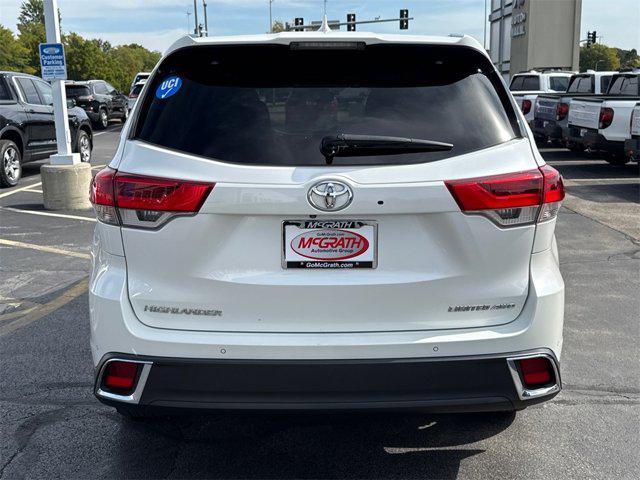 used 2019 Toyota Highlander car, priced at $27,395