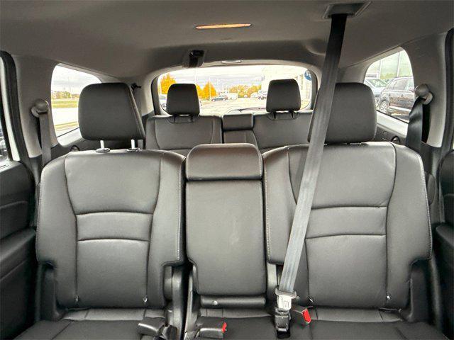 used 2022 Honda Pilot car, priced at $30,000