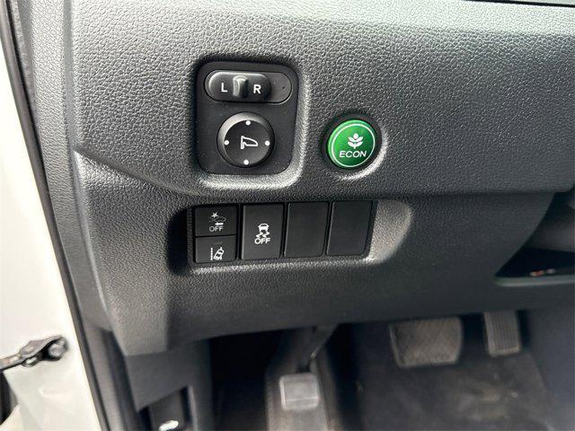 used 2022 Honda Pilot car, priced at $30,000