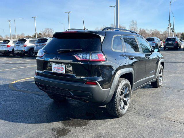 used 2019 Jeep Cherokee car, priced at $8,990