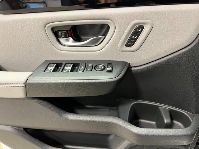 new 2025 Honda Pilot car, priced at $49,512