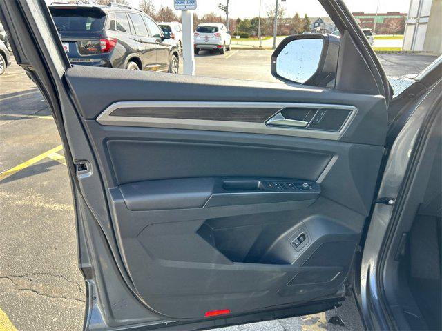 used 2019 Volkswagen Atlas car, priced at $17,295