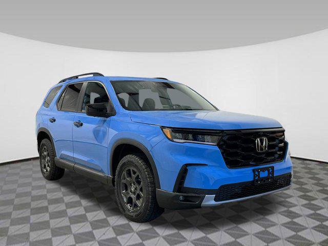 new 2025 Honda Pilot car, priced at $48,981