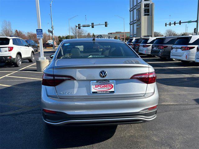 used 2022 Volkswagen Jetta car, priced at $19,911