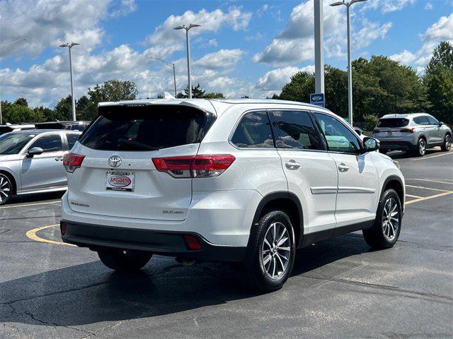 used 2019 Toyota Highlander car