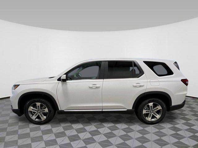 new 2025 Honda Pilot car, priced at $46,065