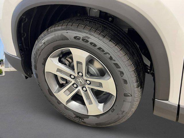 new 2025 Honda Pilot car, priced at $46,065